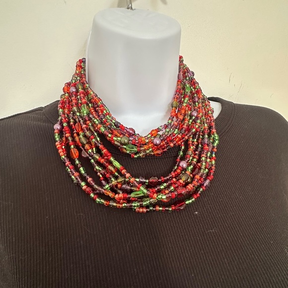 Multi Red Seed Bead 39” Necklace Red Purple 8 Strand - Picture 6 of 6